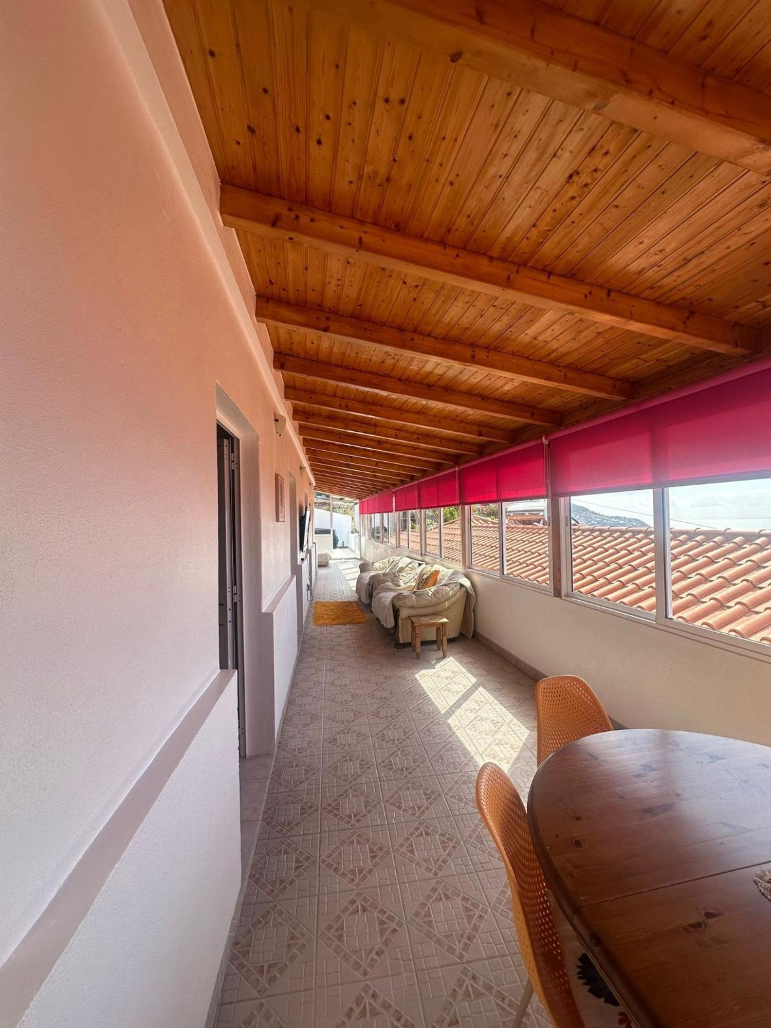 הוילה פונשל The Hill View House מראה חיצוני תמונה