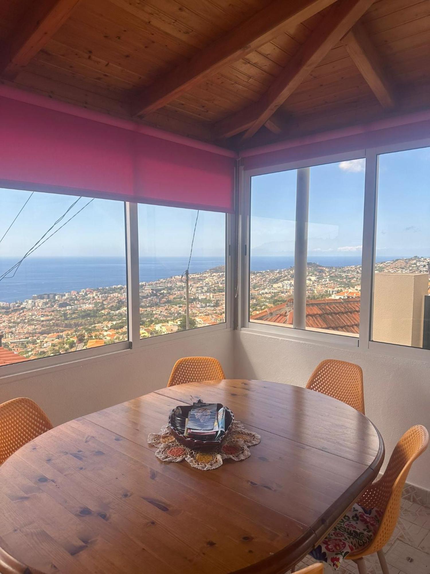הוילה פונשל The Hill View House מראה חיצוני תמונה